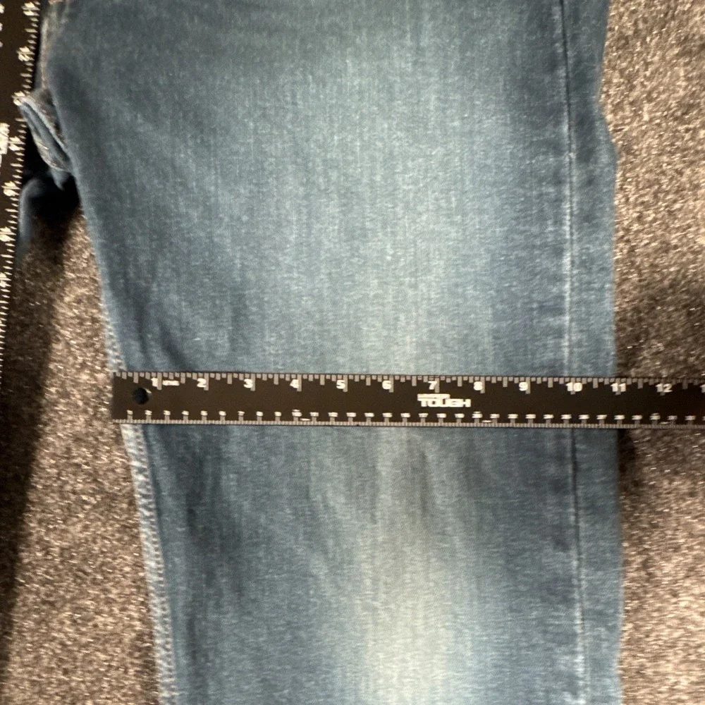 Levi's 505 Men's Blue Denim Jeans Straight Leg Reg Fit Mid-Rise Med Wash 42x28